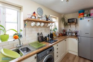 Kitchen- click for photo gallery